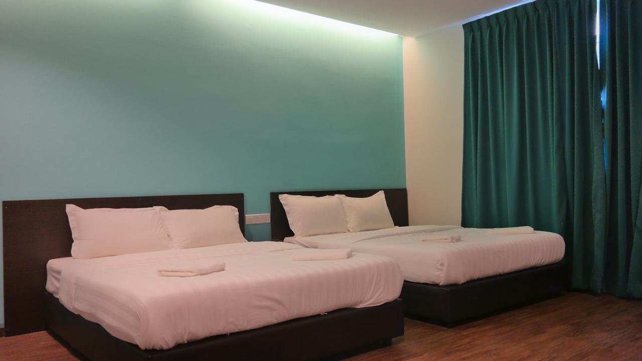 Clover Hotel Ipoh Extérieur photo